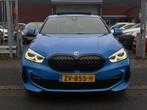 BMW 1 Serie 118d M-Sport | Panoramadak | Kuipst € 23.995,0, Lichtsensor, 4 cilinders, 150 pk, Blauw