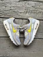 Nike air max 90 grey yellow ‘maat 40’, Kleding | Dames, Schoenen, Nike, Ophalen of Verzenden, Grijs, Sneakers of Gympen