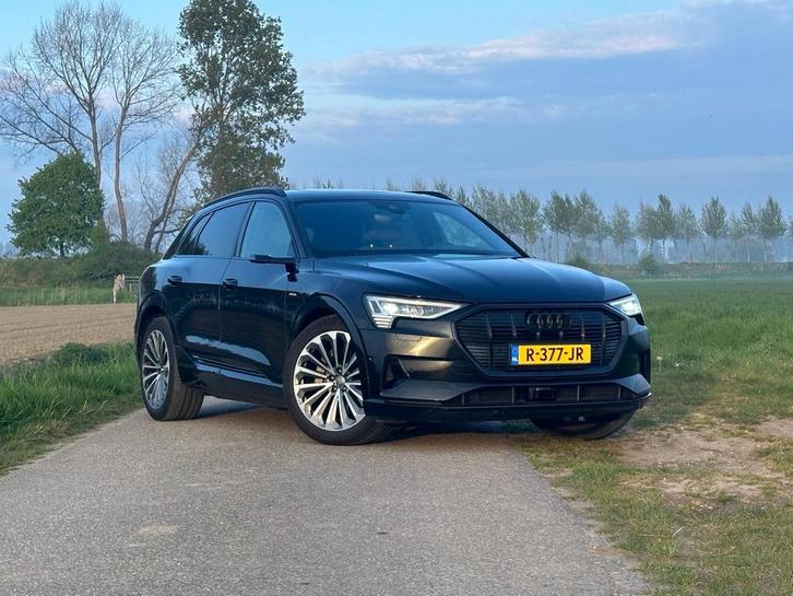 Audi e-tron 55 Quattro 360pk 2019 Zwart, Auto's, Audi, Particulier, e-tron, Elektrisch, SUV of Terreinwagen, Automaat, Geïmporteerd