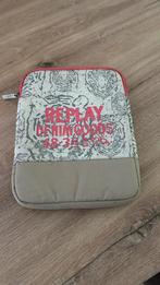 Laptop hoes of iPad hoes, van replay, Ophalen of Verzenden, 11 inch of minder, Gebruikt