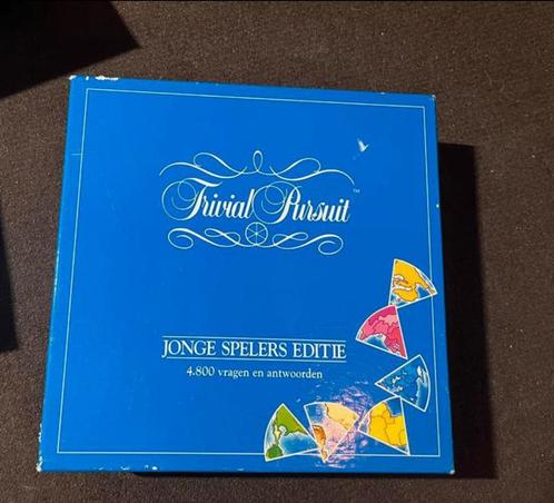 Trivial Pursuit - jonge spelers editie, Hobby en Vrije tijd, Gezelschapsspellen | Bordspellen, Zo goed als nieuw, Een of twee spelers