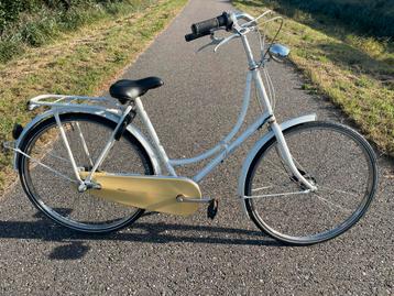 BATAVUS sterke damesfiets 3V. fiets H56cm omafiets rijklaar beschikbaar voor biedingen