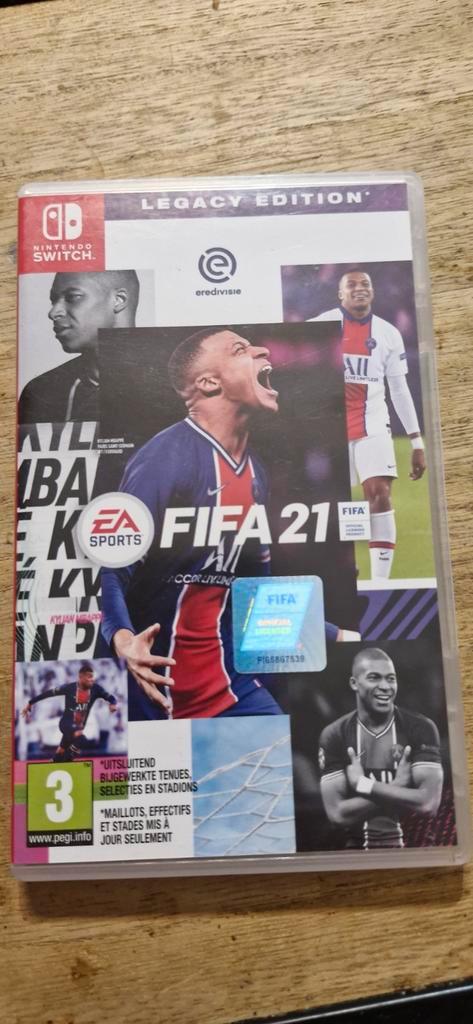 FIFA 21 Nintendo Switch - Voetbalgame, Spelcomputers en Games, Games | Nintendo Switch, Gebruikt, Sport, 1 speler, Vanaf 3 jaar