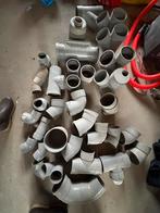 Martens Loodgieter Bochten - Diverse Maten, Doe-het-zelf en Verbouw, Buizen en Afvoer, Bochten, Gebruikt, Pvc, Ophalen of Verzenden