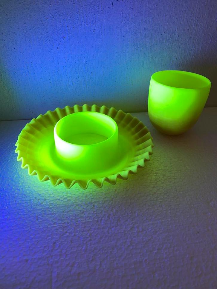 Fairy Lamp ontwerp Thomas Webb van Burmese Uranium glas, Antiek en Kunst, Antiek | Glas en Kristal, Ophalen of Verzenden