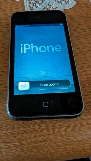 iPhone 3 met oplaadkabel  beschikbaar voor biedingen