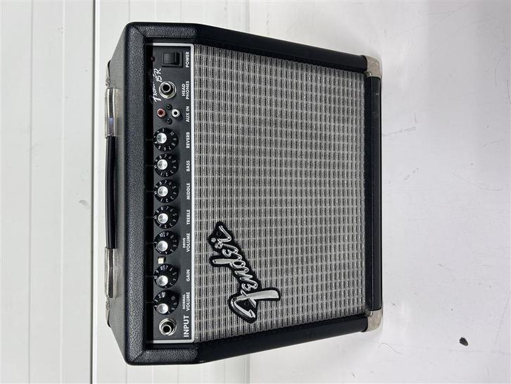 A6909. Fender Frontman 15R gitaarversterker, 15 watt, Muziek en Instrumenten, Versterkers | Bas en Gitaar, Gebruikt, Minder dan 50 watt