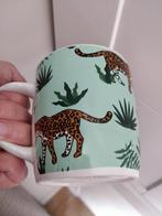 Mok / beker panter / cheeta - zgan, Huis en Inrichting, Ophalen of Verzenden, Zo goed als nieuw, Overige stijlen, Kop(pen) en/of Schotel(s)