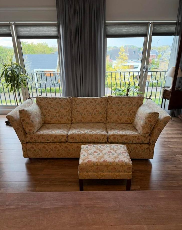 Bank 3-zits met hocker, Huis en Inrichting, Banken | Bankstellen, Zo goed als nieuw, Driepersoons, 200 tot 250 cm, 75 tot 100 cm