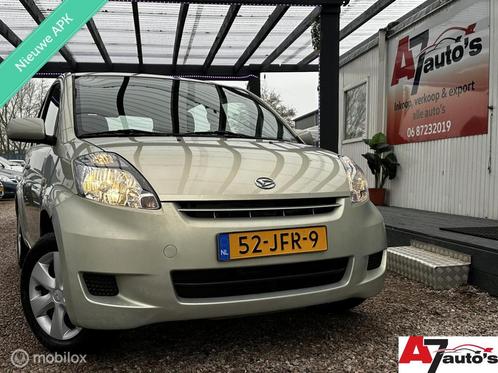 Daihatsu Sirion 2 1.0-12V Nieuwe APK, Auto's, Daihatsu, Bedrijf, Te koop, Sirion, ABS, Airbags, Airconditioning, Alarm, Centrale vergrendeling