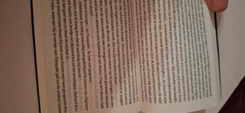 Schitterende Ruïnes - Jess Walter dwarsligger  beschikbaar voor biedingen