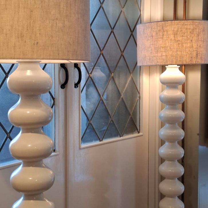 Boho vloerlampen 2 stuks 1,39 mtr hoog met  linnen kap, Huis en Inrichting, Lampen | Vloerlampen, Zo goed als nieuw, 100 tot 150 cm