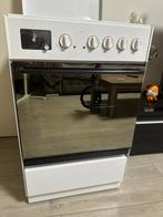 Fornuis electrish, Witgoed en Apparatuur, Fornuizen, Ophalen, Gebruikt, 4 kookzones, 85 tot 90 cm