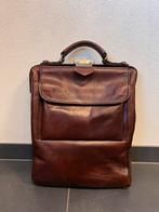 Bruine leren rugtas / dokterstas, Ophalen of Verzenden, Zo goed als nieuw, Overige merken, 30 tot 45 cm