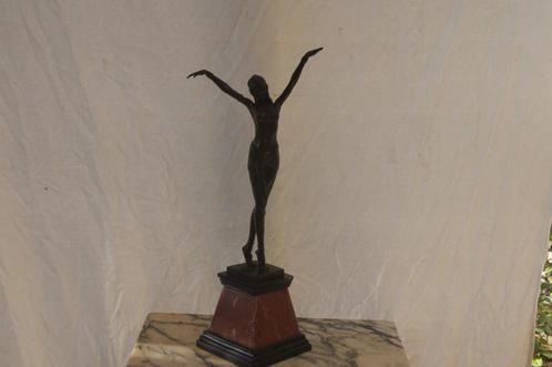 Danseres Dimitre  H.Chiparus  ( Brons, Antiek en Kunst, Kunst | Beelden en Houtsnijwerken, Ophalen of Verzenden