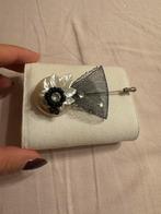 Vintage Broche met Strass en Parelmoer, Overige materialen, Gebruikt, Zwart, Minder dan 4 cm
