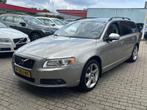 Volvo V70 3.2 Aut Xenon ACC Bluetooth BTW voordeel €650,-, Auto's, 238 pk, Beige, Leder en Stof, 92 €/maand