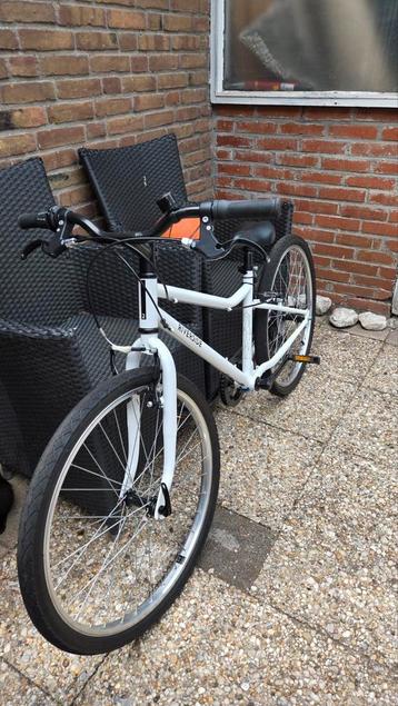 Leuke fiets voor jongens zowel als meisjes beschikbaar voor biedingen