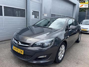 Opel Astra 1.7 CDTi S/S Business +-Navi-Clima-Cruise-Velgen beschikbaar voor biedingen