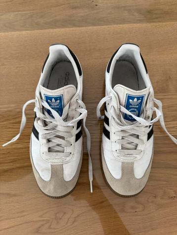 Adidas Samba maat 41 beschikbaar voor biedingen