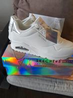 Skechers Sneakers - Maat 40 - Nieuw in doos!, Ophalen, Nieuw, Sneakers of Gympen