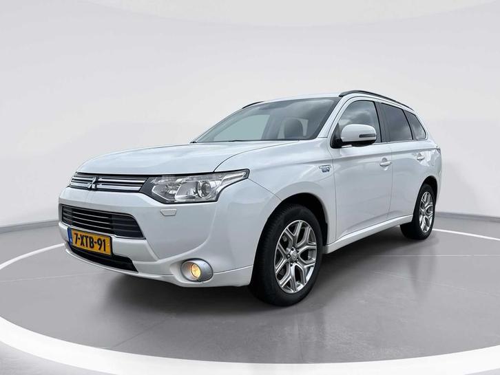 Mitsubishi Outlander 2.0 PHEV Executive Edition 2014 | 7-XTB, Auto's, Mitsubishi, Bedrijf, Outlander, Overige brandstoffen, Euro 5