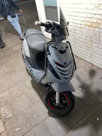 Piaggio Zip SP 70cc - Topstaat! beschikbaar voor biedingen