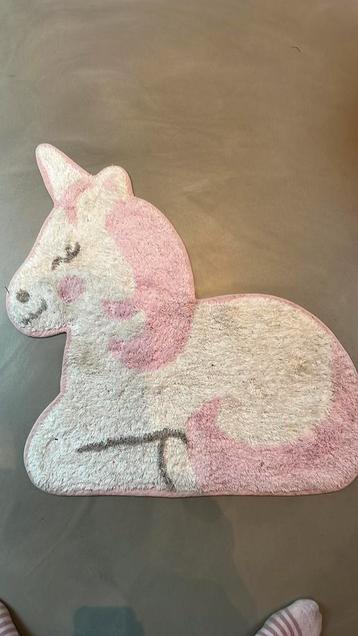 Mooi unicorn vloerkleed beschikbaar voor biedingen