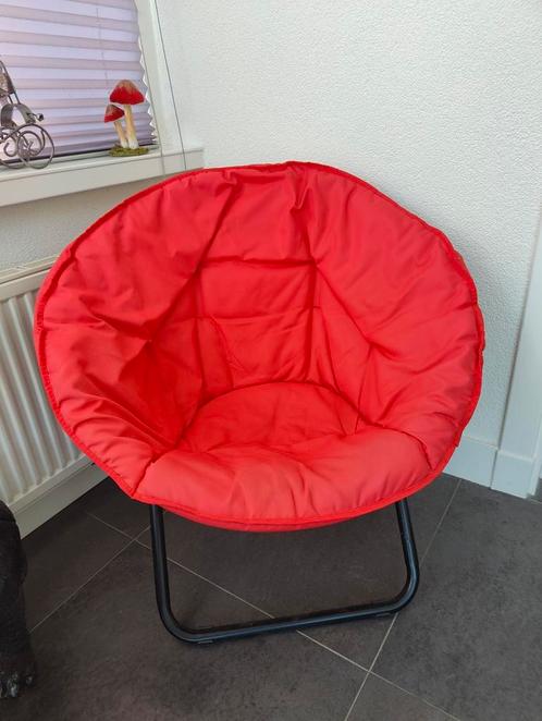 Padded klapstoel rond, Huis en Inrichting, Stoelen, Zo goed als nieuw, Eén, Ophalen of Verzenden