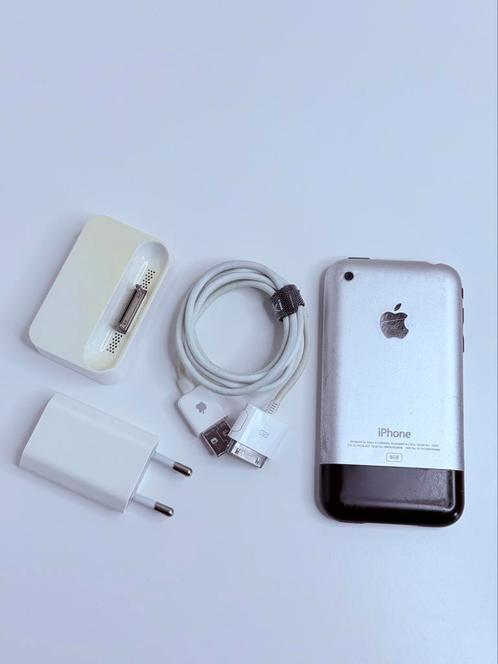 iPhone 2G 8GB, Telecommunicatie, Mobiele telefoons | Telefoon-opladers, Gebruikt, Apple iPhone, Verzenden