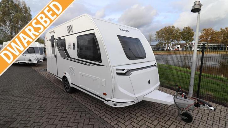 Knaus Sudwind Black Selection 420 QD Model 2026 | 936, Caravans en Kamperen, Caravans, Bedrijf, tot en met 3, 1000 - 1250 kg, Treinzit