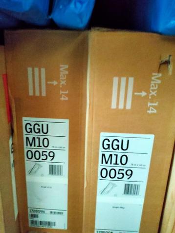 2x VELUX GGU M10 0059 kunststof (78x160) HR++ glas beschikbaar voor biedingen