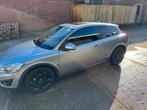 Volvo C30 D2 84KW 2012 Grijs, Auto's, Voorwielaandrijving, 28 km/l, USB, Zwart