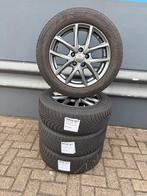 Winterbanden Ford Focus 205/60R16 incl. velgen en TPMS, Gebruikt, 16 inch, Band(en), Personenwagen