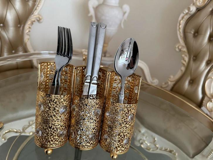 Gouden Bestekhouder met Strass, Huis en Inrichting, Keuken | Bestek, Zo goed als nieuw, Los bestek, Overige materialen, Ophalen of Verzenden
