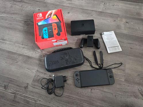 Nintendo Switch Oled ZGAN!, Spelcomputers en Games, Spelcomputers | Nintendo Switch, Zo goed als nieuw, Switch OLED, Met 2 controllers