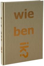 Eric Bucks - WIE BEN IK? (2018), Ophalen of Verzenden, Gelezen, Overige typen