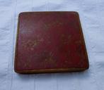 Vintage bruin/rood compact poeder doosje + spiegeltje, Verzenden