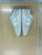Nike Dunk Low "Grey Fog" - Nieuw!, Ophalen of Verzenden, Nieuw, Grijs, Sneakers of Gympen