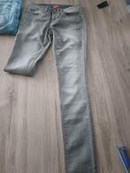 Nieuwe Spijkerbroek van only lichtgrijs, Kleding | Dames, Broeken en Pantalons, Ophalen of Verzenden, Nieuw, Grijs