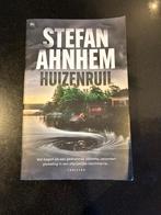 Huizenruil - Stefan Ahnhem, Ophalen of Verzenden, Gelezen, Nederland