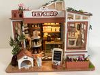 Pet Shop - Miniatuur - Crafts & Co incl. verlichting, Ophalen of Verzenden, Zo goed als nieuw