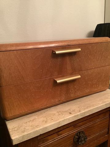 Art Deco lades queen queen Ann dressoir eethoek salontafel  beschikbaar voor biedingen