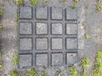 Wij zoeken gratis rubbertegels 50x50, 1x1 of matten, Tuin en Terras, Ophalen, Rubber, Terrastegels