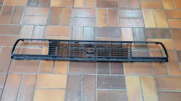 VW Jetta mk2 grill  beschikbaar voor biedingen