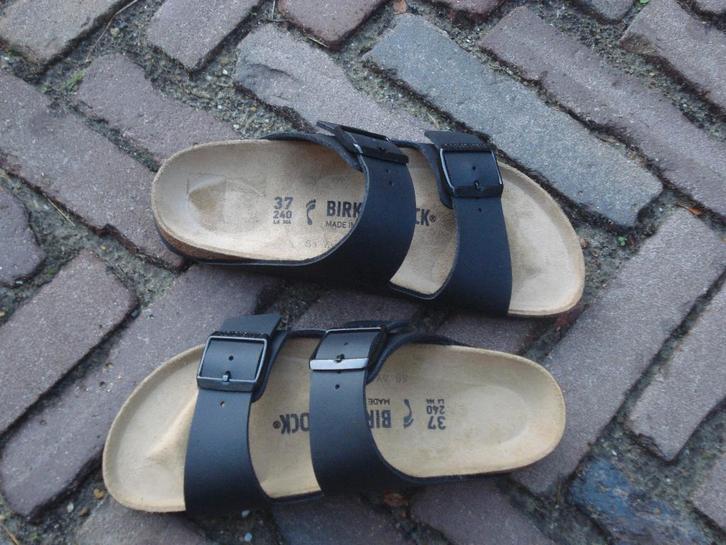 GRATIS VERZENDEN NIEUWE ZWARTE ARIZONA BIRKENSTOCKS 37, Kleding | Dames, Schoenen, Nieuw, Slippers, Zwart, Verzenden