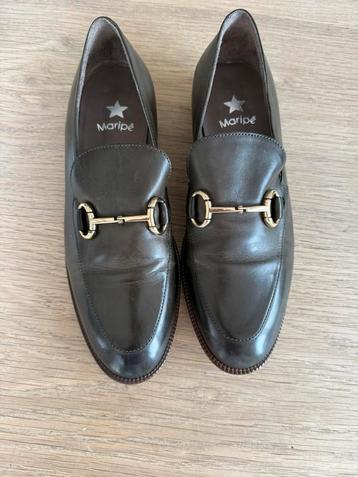 Donker bruine loafers beschikbaar voor biedingen