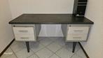 Metalen bureau, Ophalen, Zo goed als nieuw
