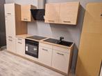 Keuken goedkoop en toch nieuw, Huis en Inrichting, Keuken | Complete keukens, Overige materialen, Nieuw, Enkelwandige keuken, Ophalen of Verzenden