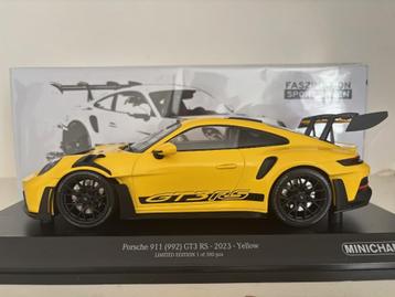 Porsche 911 (992) GT3 RS 2023 geel / zwart 1:18 (nieuw) beschikbaar voor biedingen